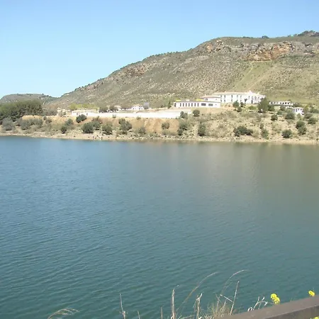 Nyaraló Lovely In Iznajar With House A Mountain View *